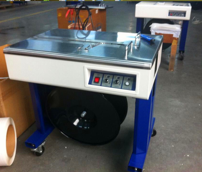 雙電機(jī)半自動(dòng)打包機(jī)多少錢(qián)